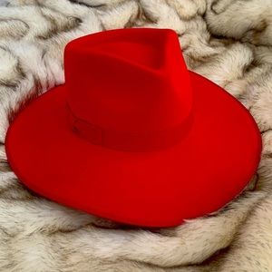 Ruby Rancher by Lack of Color. Women’s size Medium (57 cm) 100% Australian wool